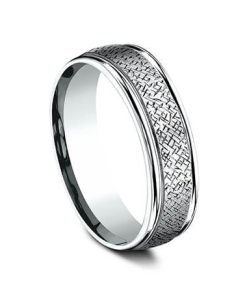 Cross Hatch Patterned Center Men's Wedding Band RECF846559014KW