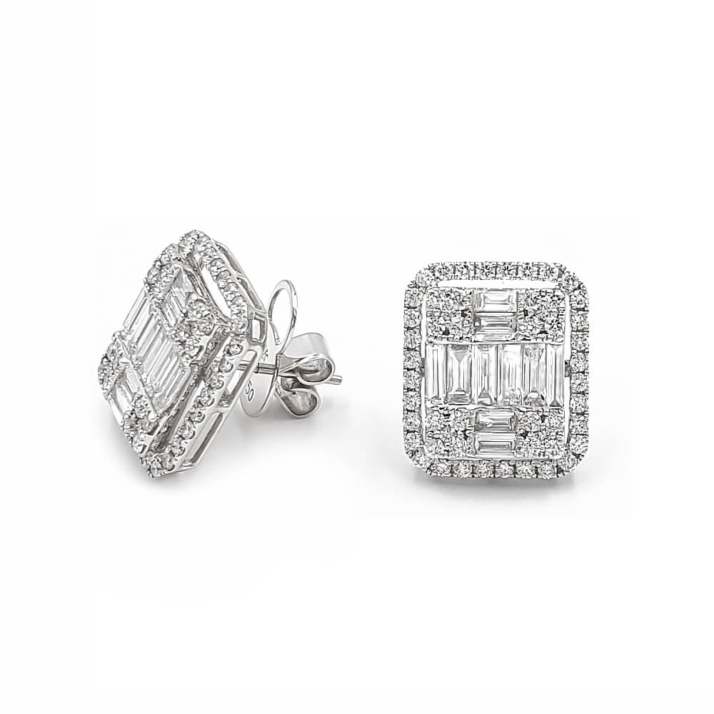 18K White Gold Diamond Stud Earrings
