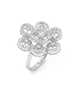 18K White Gold Flower Design Diamond Ring