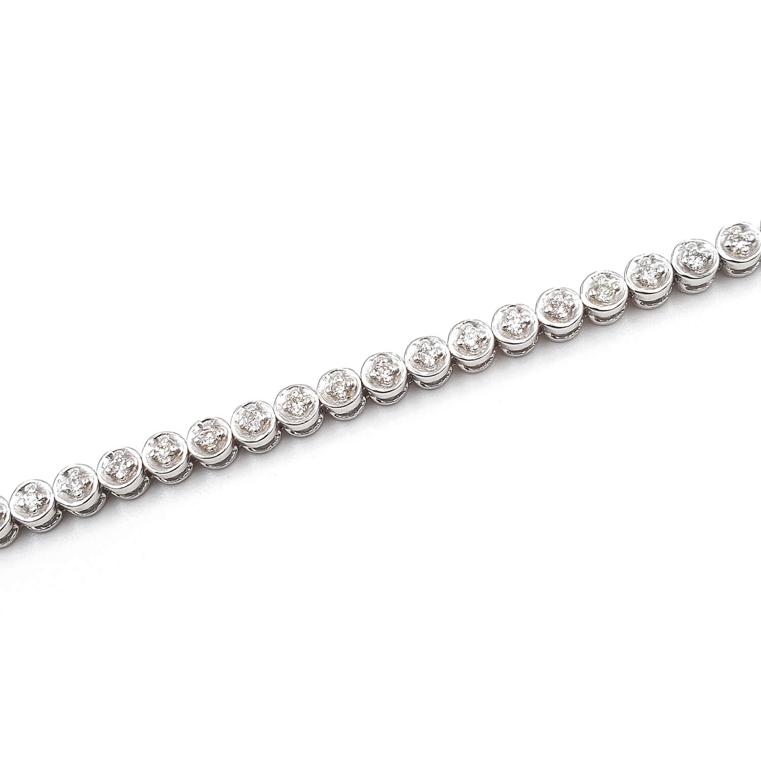 14K White Gold Round Brilliant Cut Diamond Tennis Bracelet