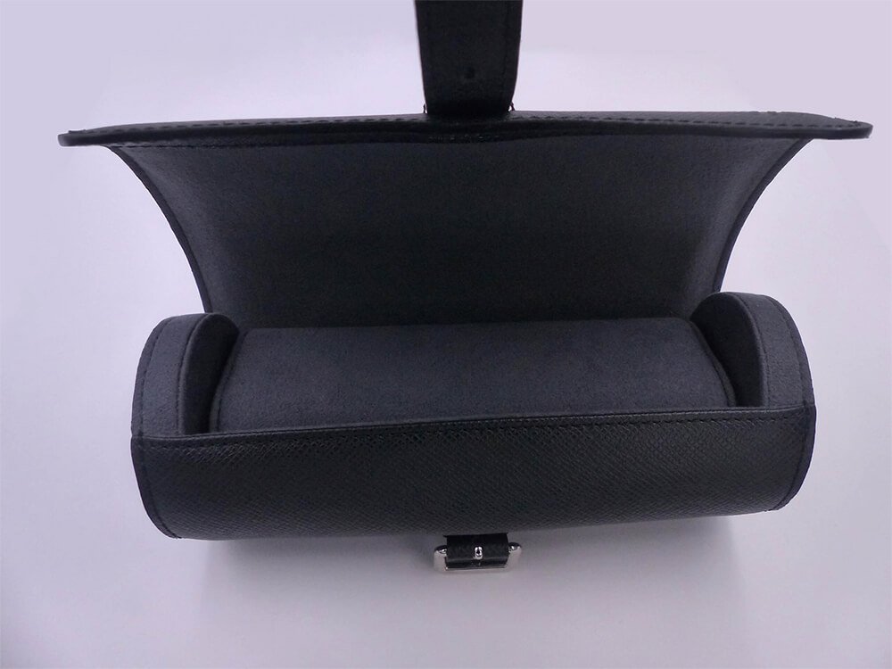 Louis Vuitton Ardoise Taiga Black 3 Watch Case