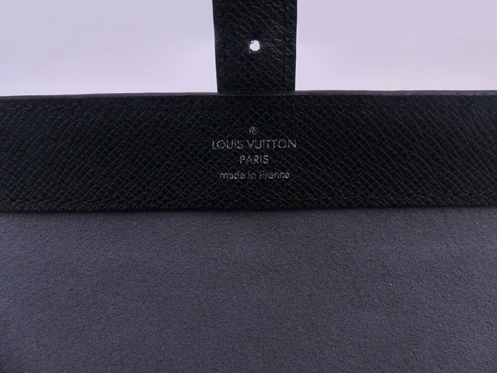 Louis Vuitton Ardoise Taiga Black 3 Watch Case