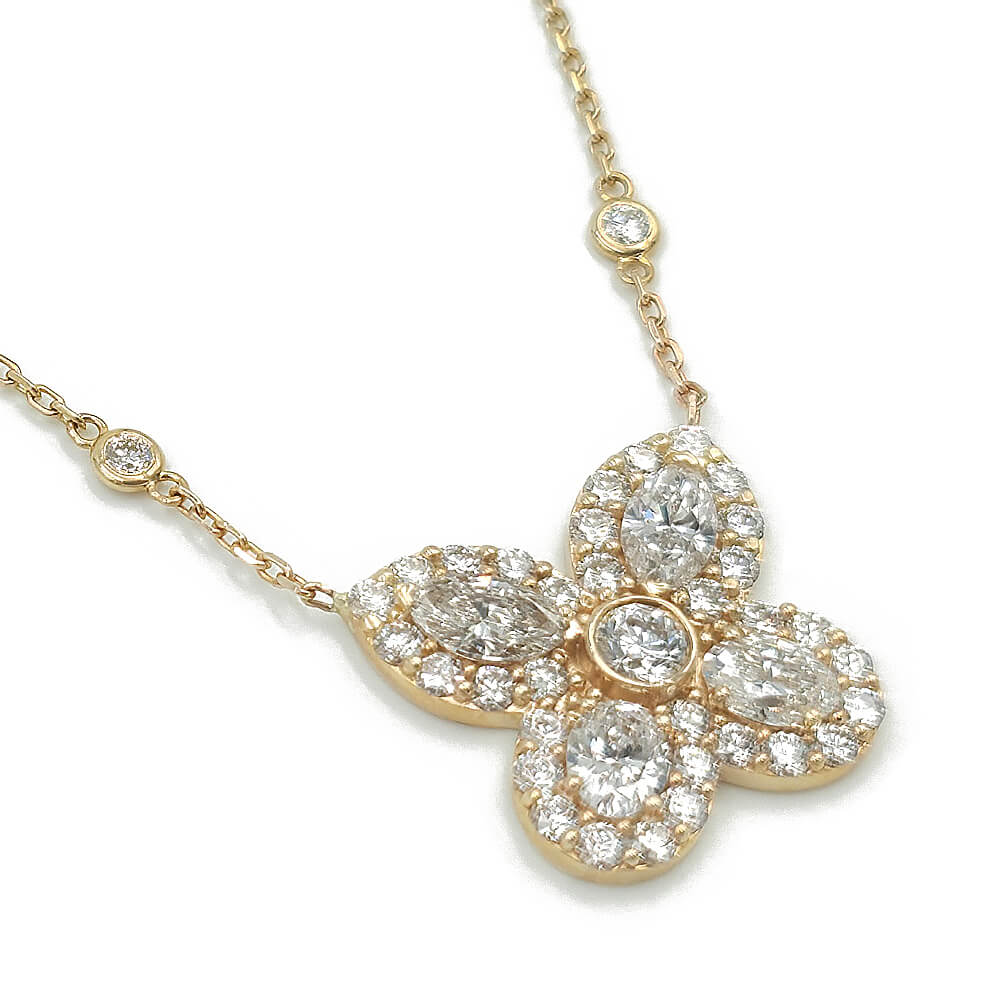 14K Yellow Gold Flower Design Diamond Pendant Necklace